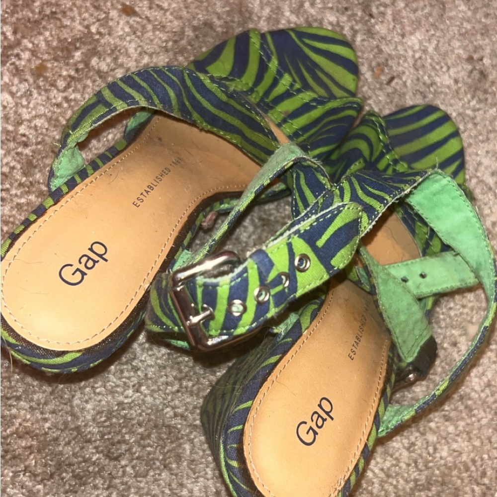 GAP Vibrant Green and Blue Wedges